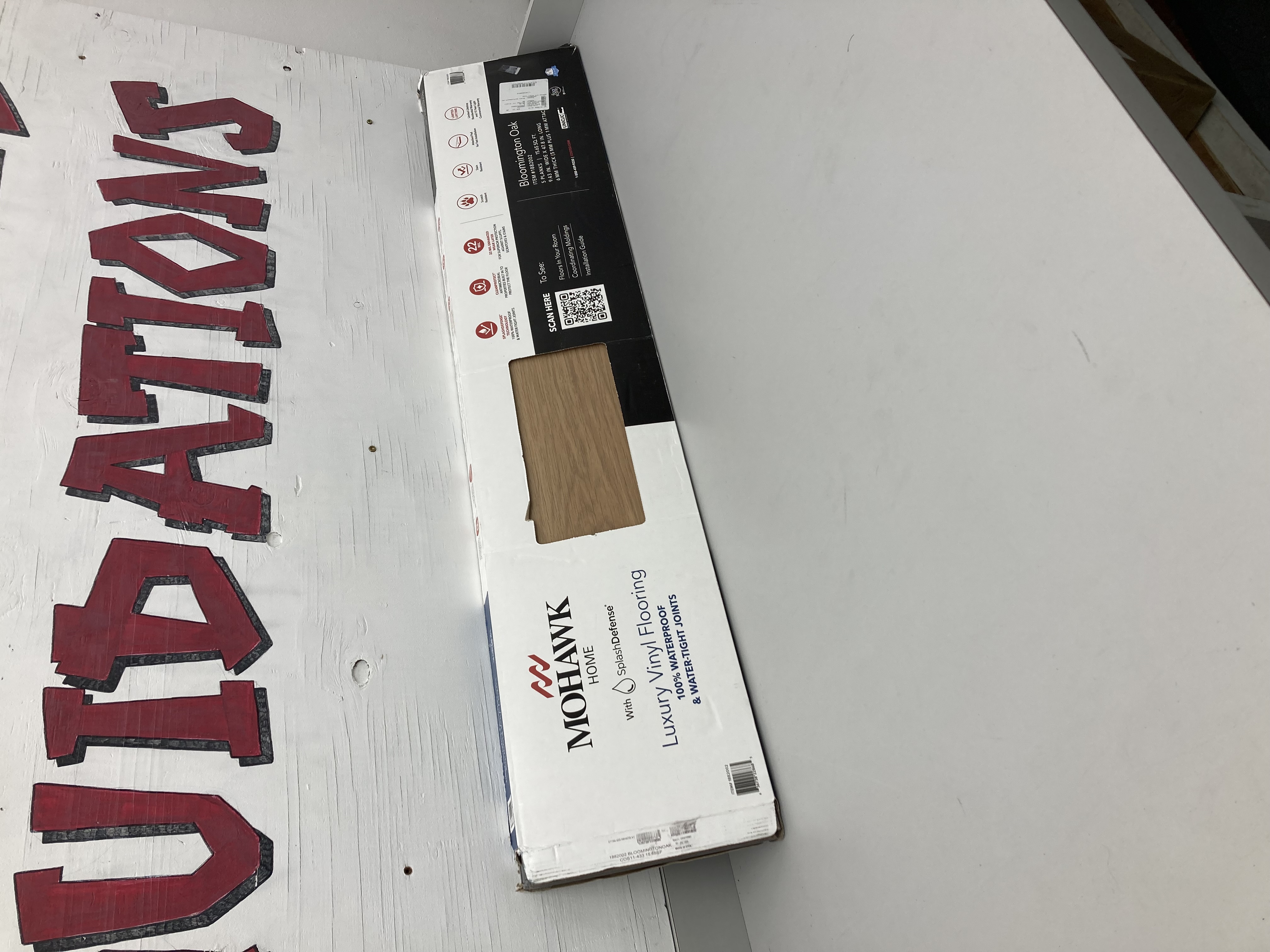 lot 19 image: Mohawk Home Luxury Vinyl Flooring - Bloomington Oak (2 boxes)