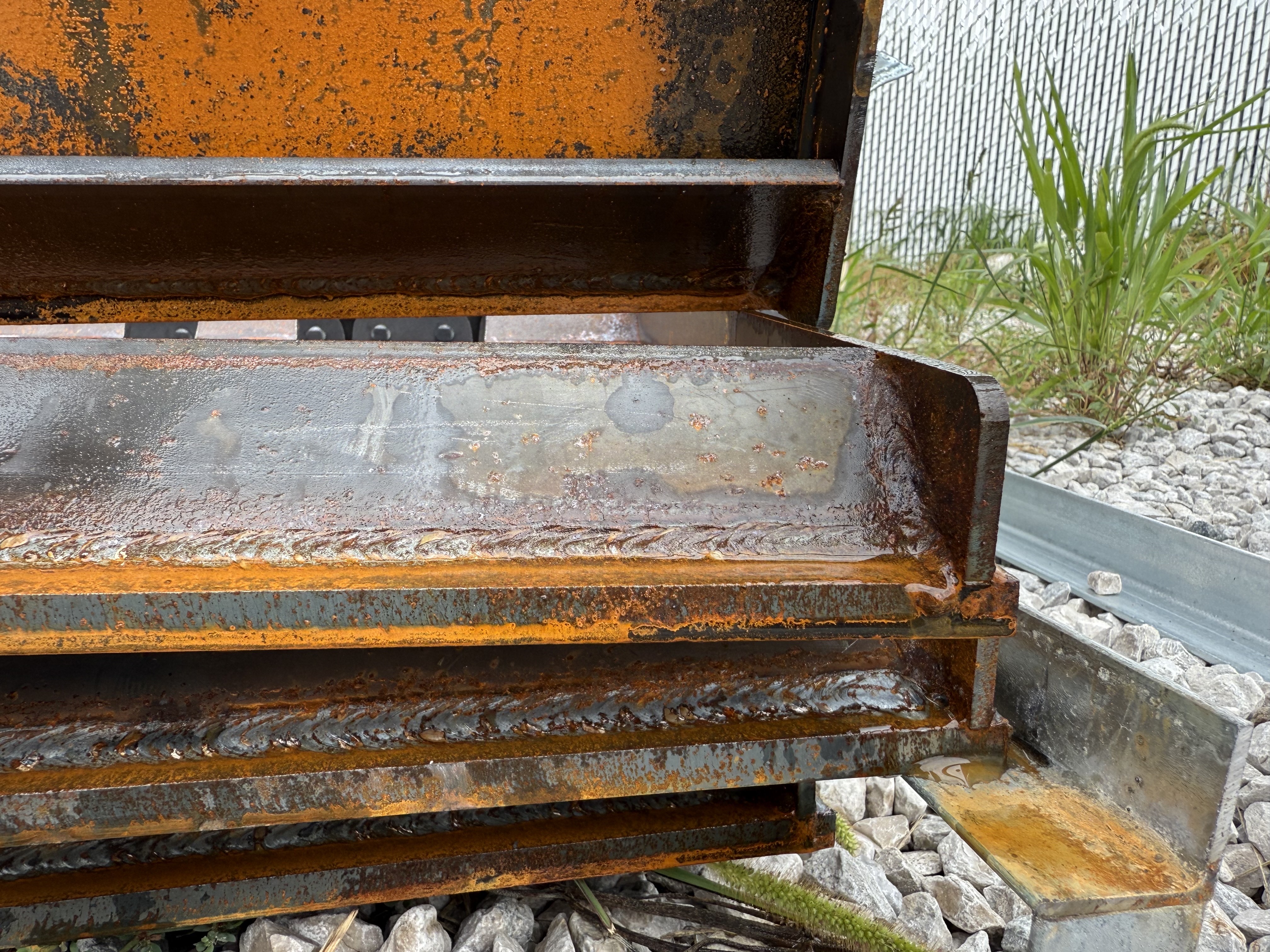 lot 152 image: YINTATECH 12 Universal Quick Attach Mount Plate