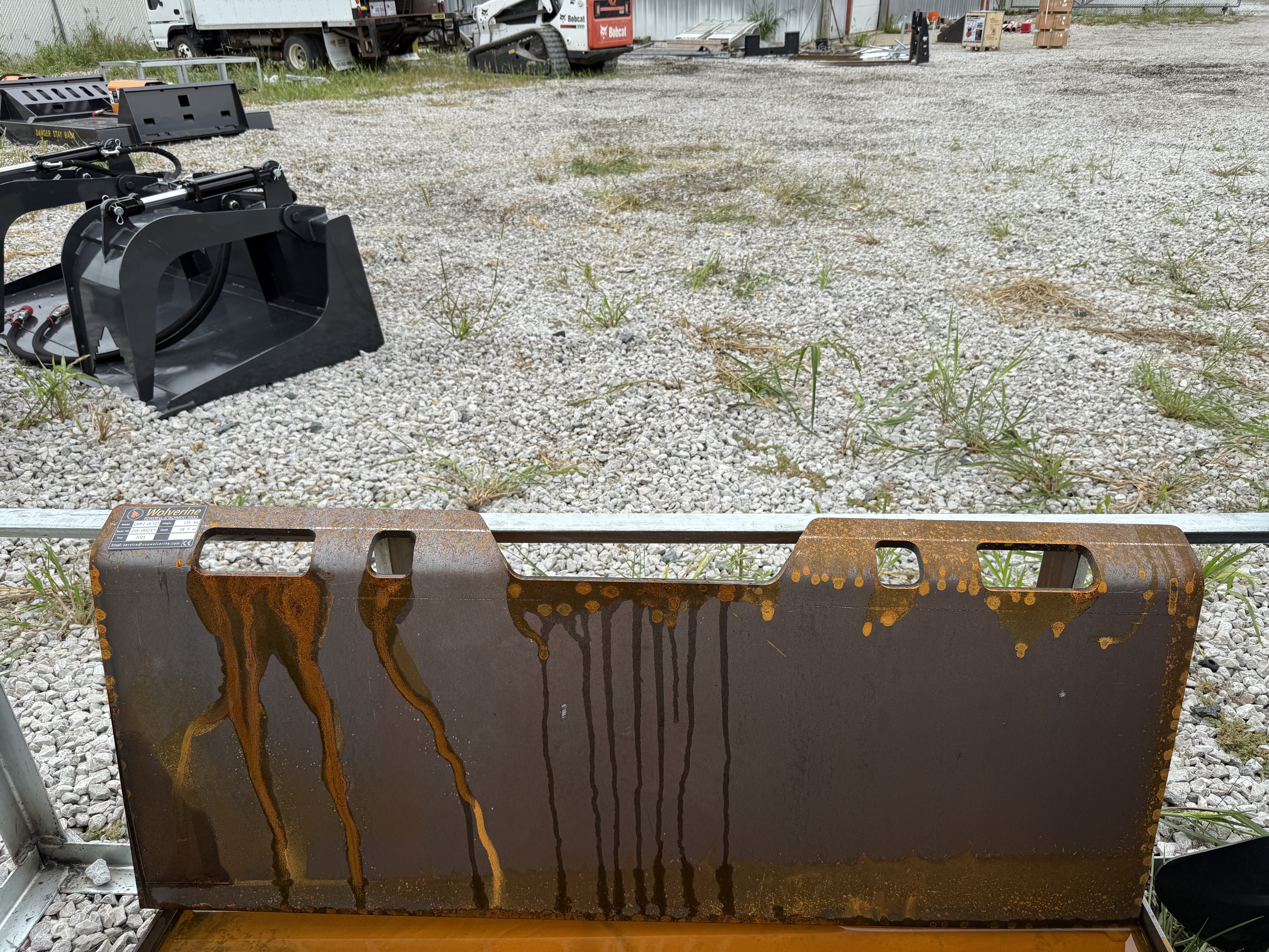 lot 167 image: YINTATECH 12 Universal Quick Attach Mount Plate