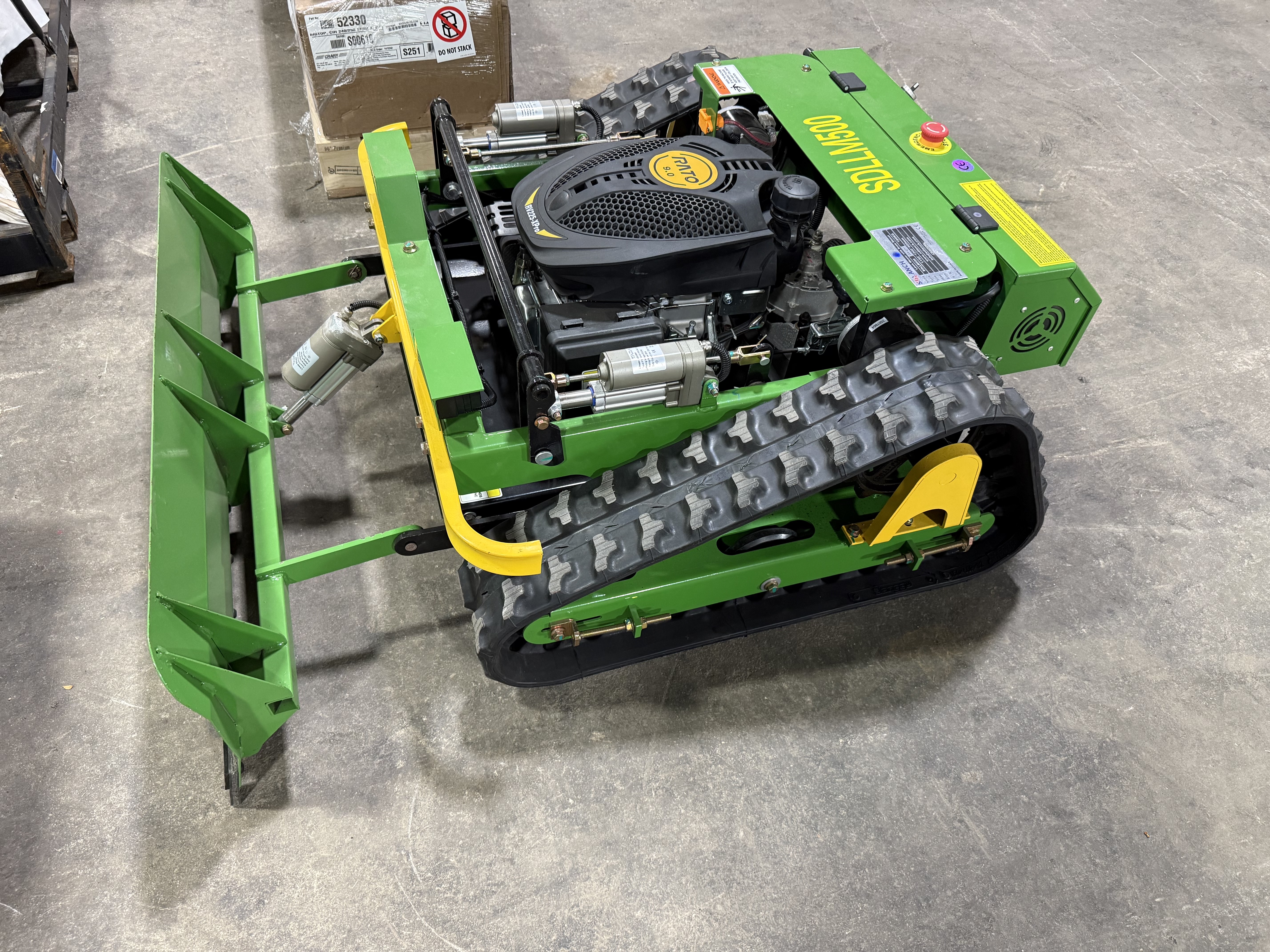 lot 91 image: SDLANCH SDLLM500 Remote Control Lawn Mower with Snow Shovel