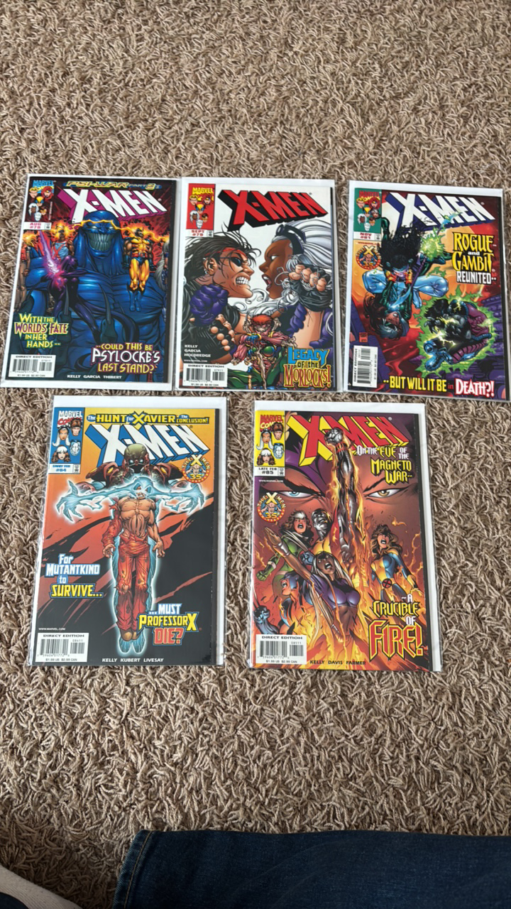 lot 124 image: X-Men Comic Book Lot, Number 78,79,81,84,85