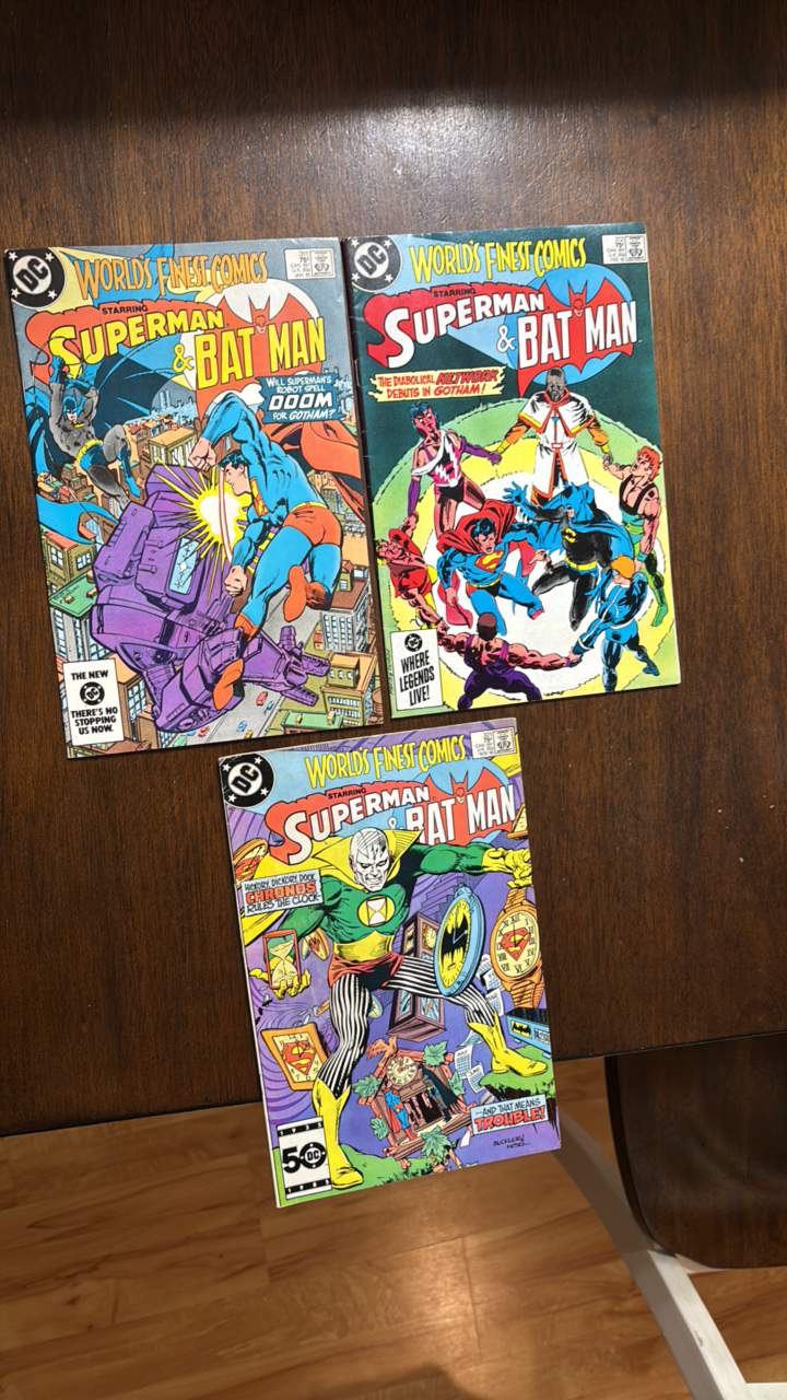 lot 285 image: Superman and Batman Comic Book Lot, 3 Comics DC