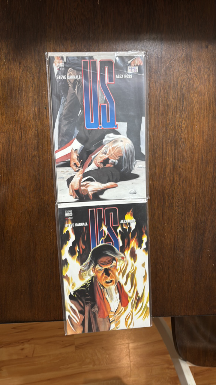 lot 288 image: U.S. Comic Book Lot, Issues 1 and 2 First issue, DC Vertigo Comics