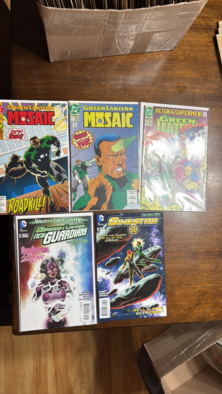 lot 337 image: Green Lantern and Green Lantern Mosaic Comic Book Lot 5 Comics