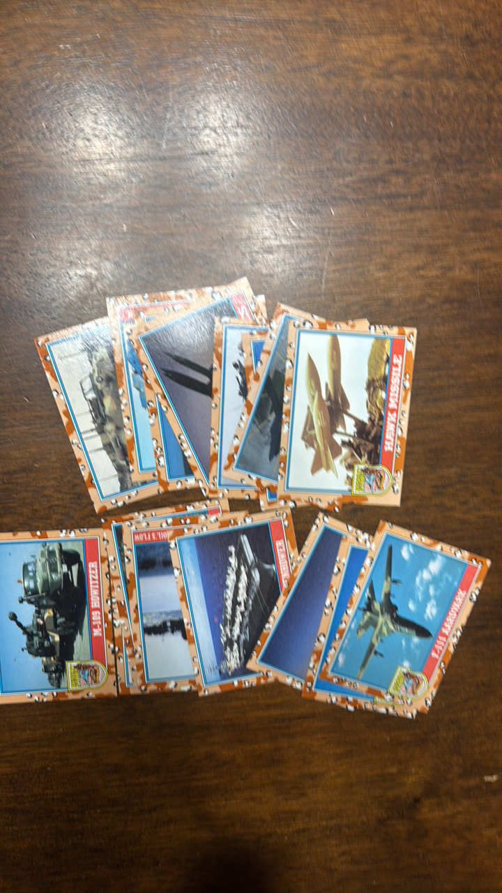 lot 352 image: Desert Storm Trading Cards, 16 Cards Total