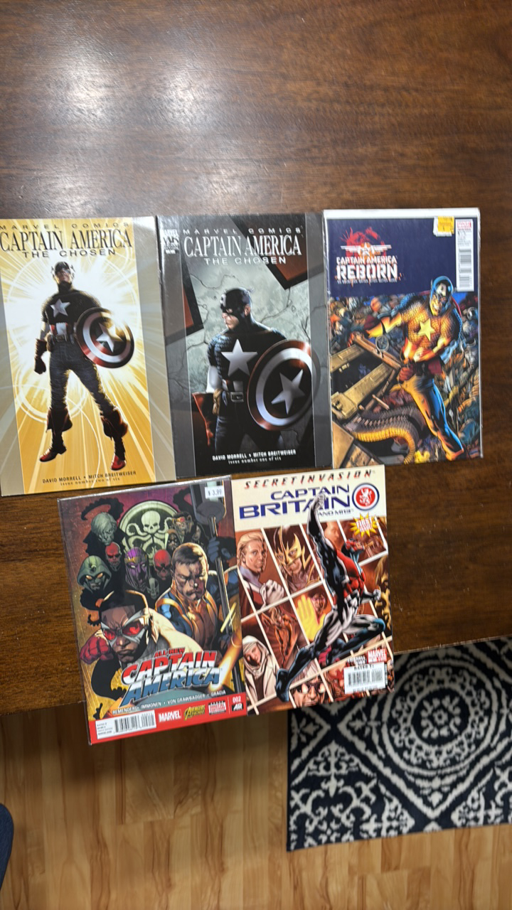 lot 387 image: Captain America Comic Book Lot, 5 Marvel Comics