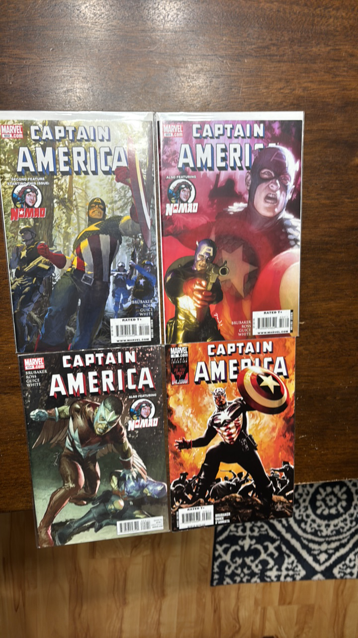 lot 388 image: Captain America Marvel Comic Book Lot, 4 Comics