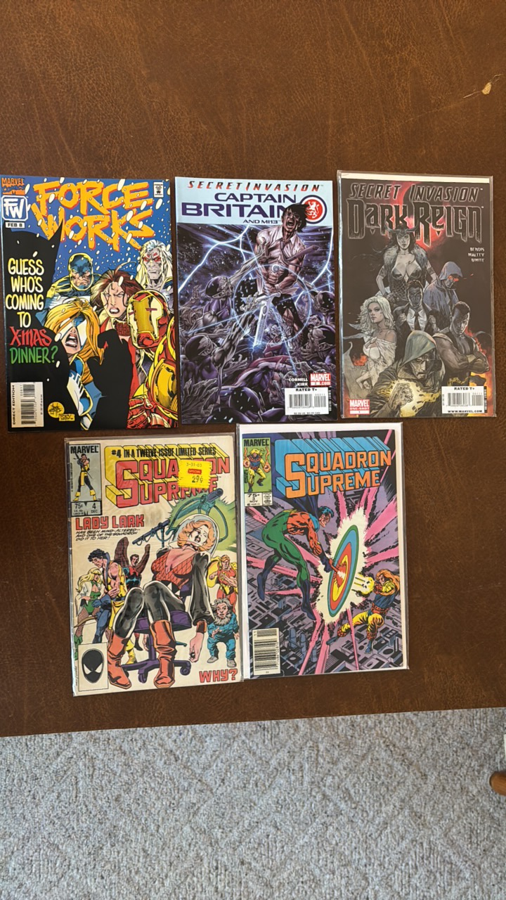 lot 428 image: Marvel Comic Books Lot, 5 Different Comics