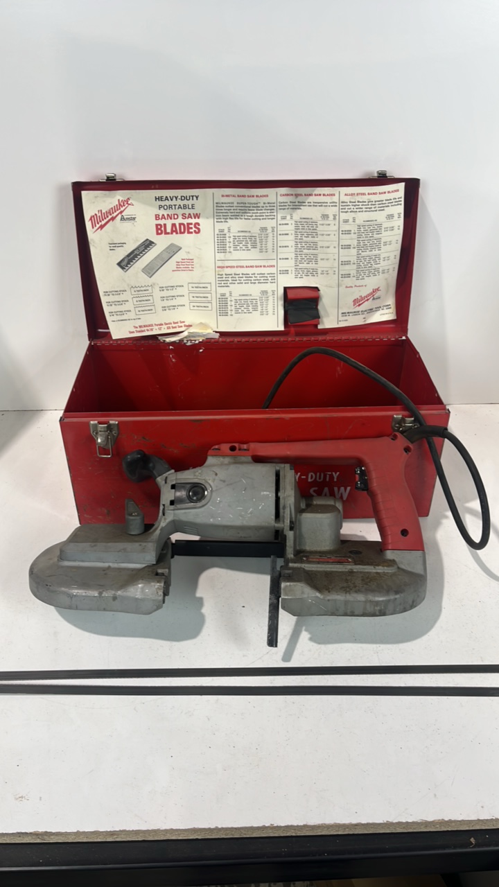 lot 113 image: Milwaukee Portable Band Saw