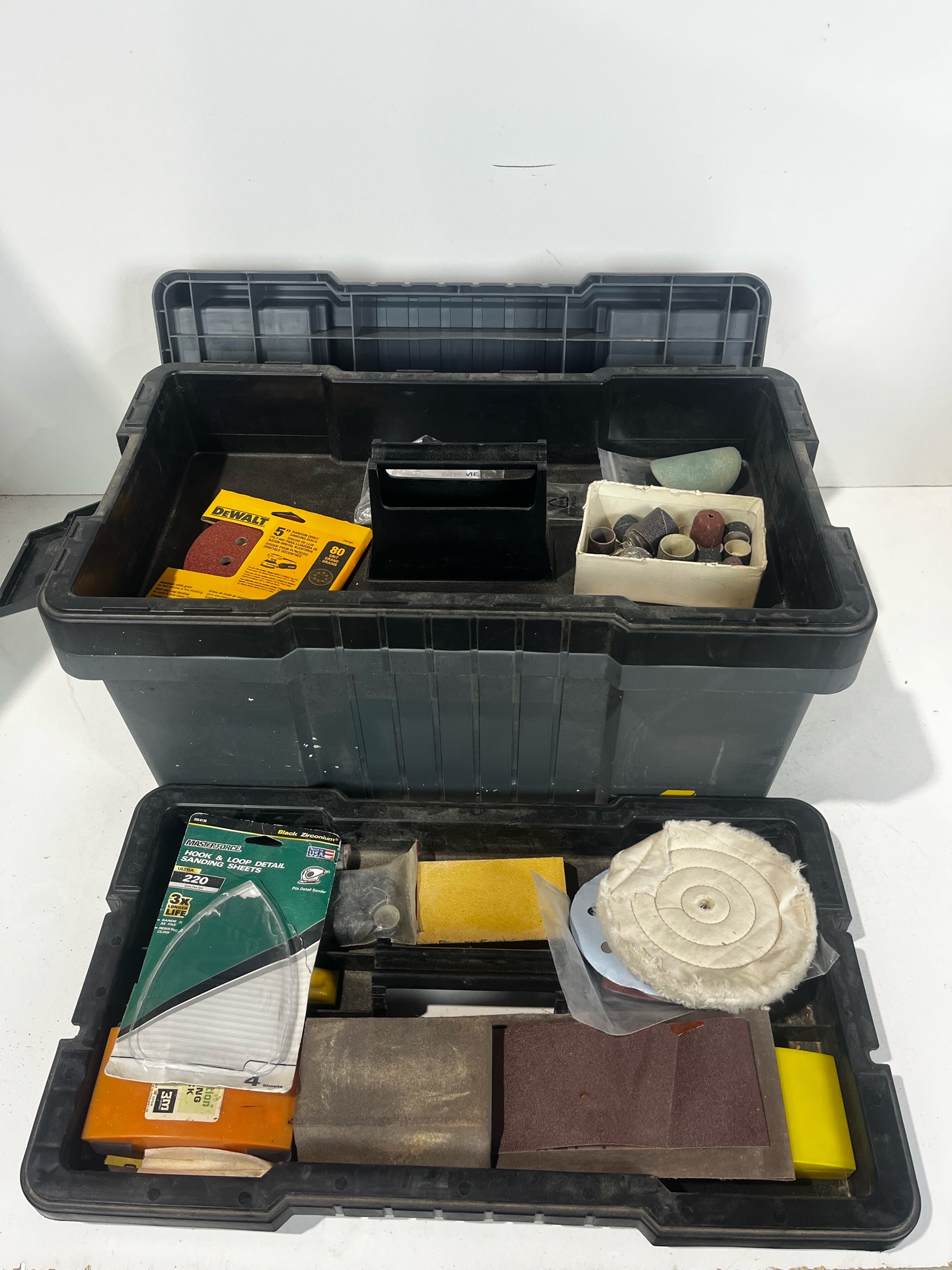 lot 132 image: Tool Box Of Sanding Items