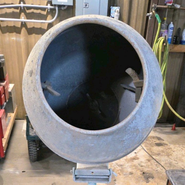 lot 16 image: IMER Electric Concrete Mixer - Portable Towable Style Mixer - Runs Well - Video Included