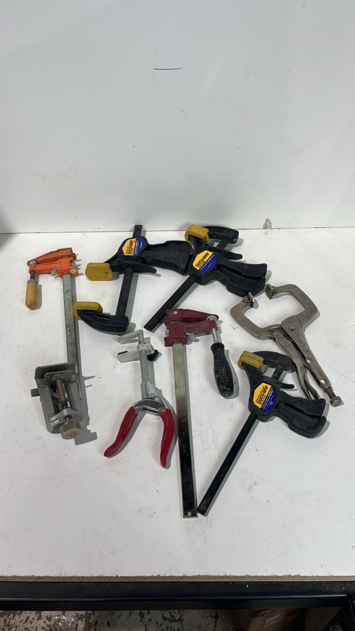 lot 177 image: Lot Of Various Clamps