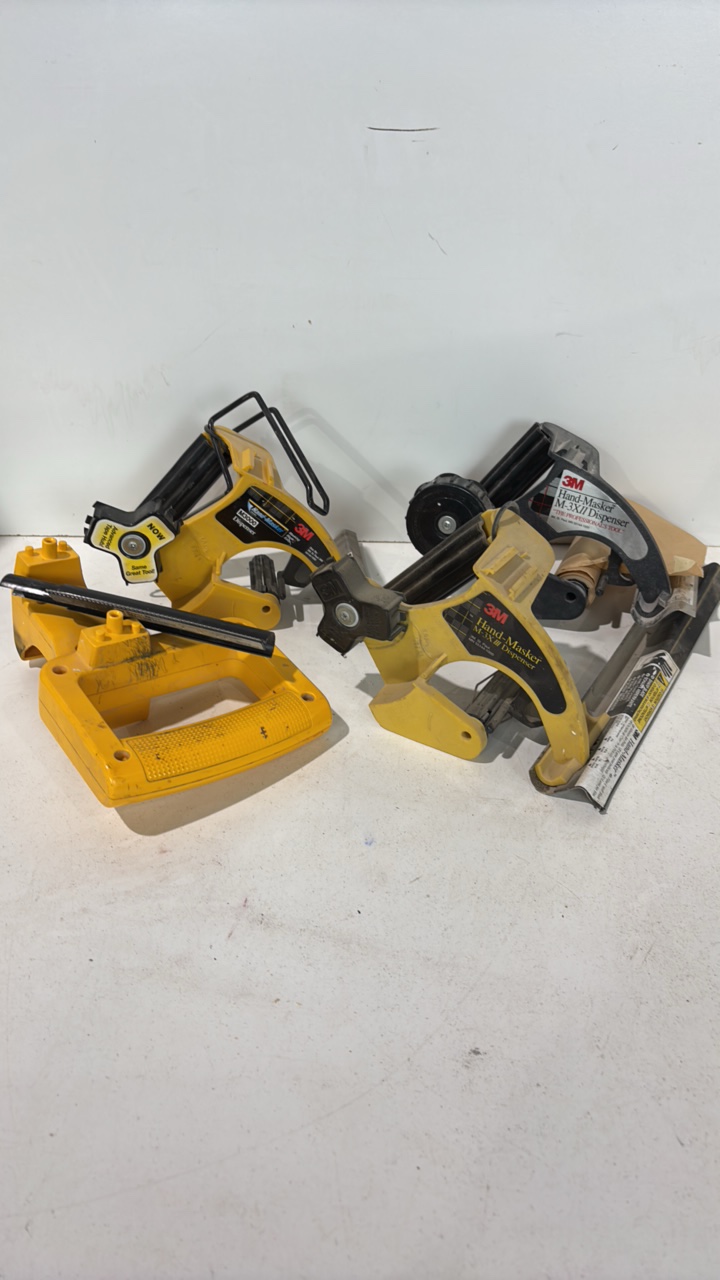 lot 202 image: Lot Of Hand-Masker Dispensers