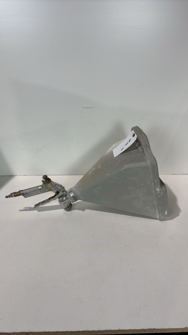 lot 212 image: Drywall texture gun