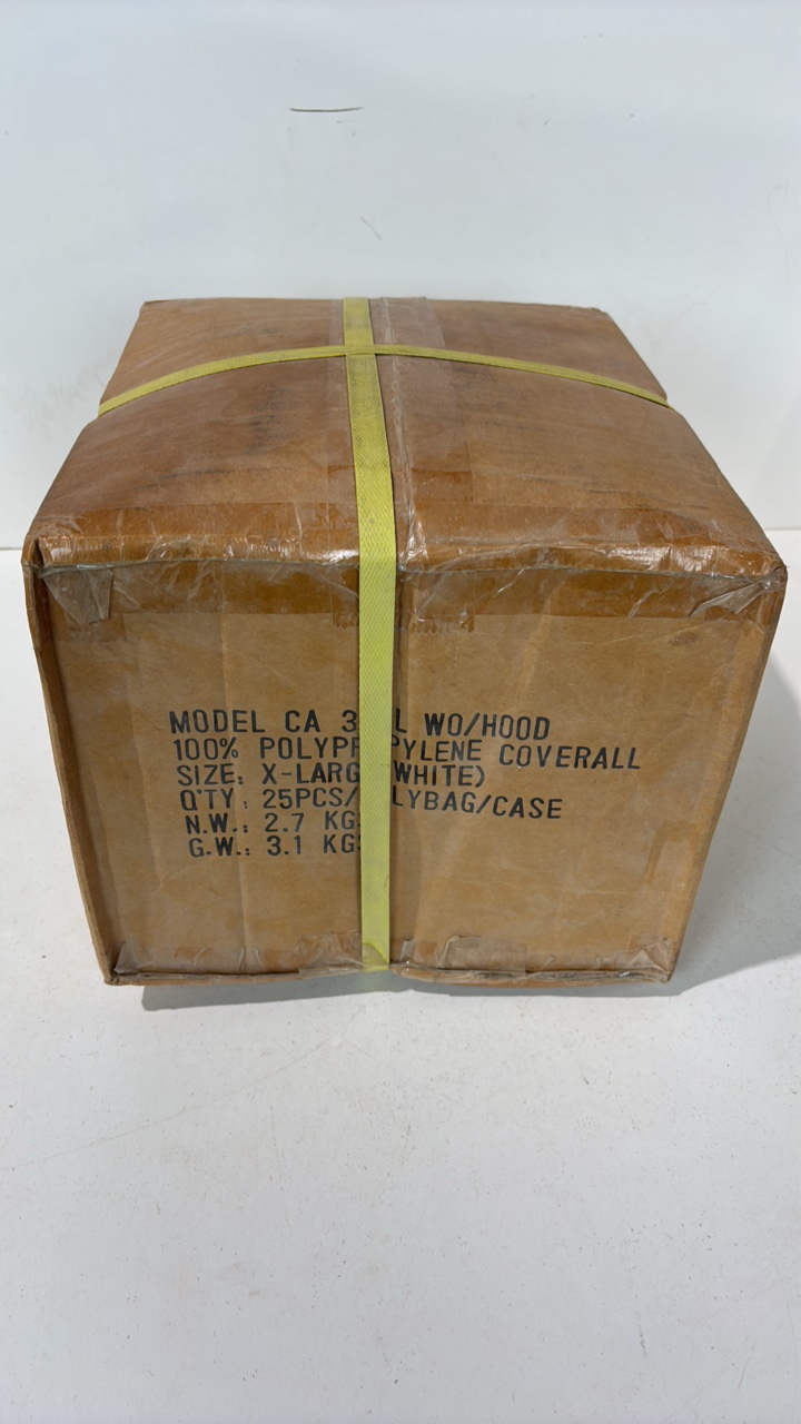 lot 216 image: Coveralls - XL size