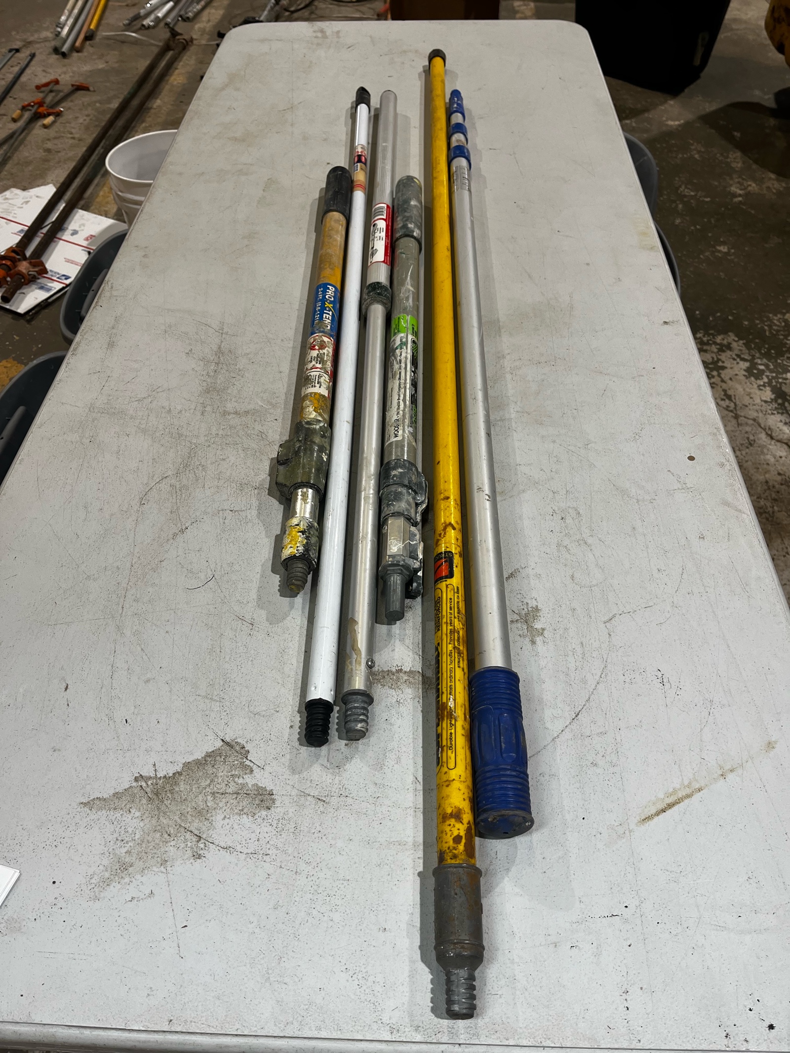 lot 217 image: Extension Poles