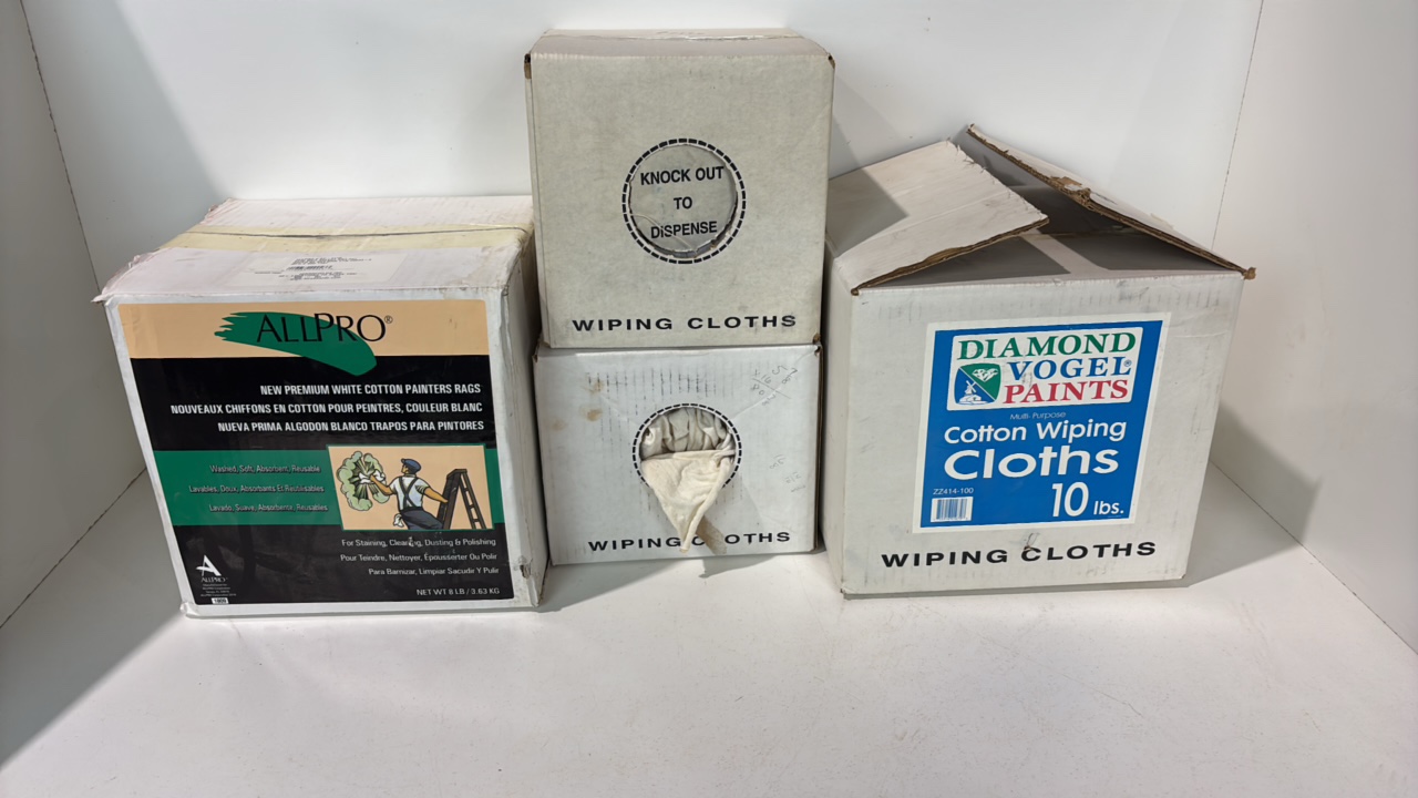 lot 218 image: Lot of wiping cloths