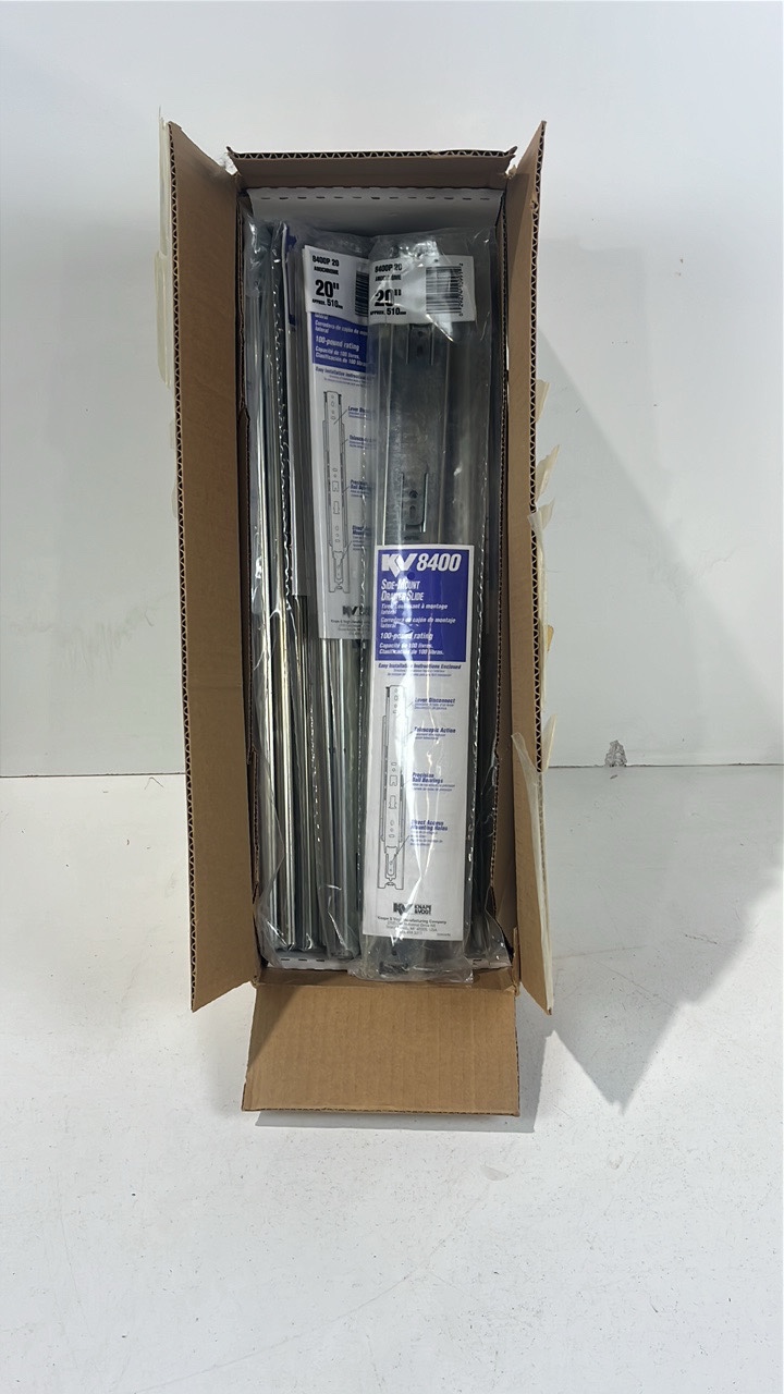 lot 243 image: 20 cabinet drawer slides