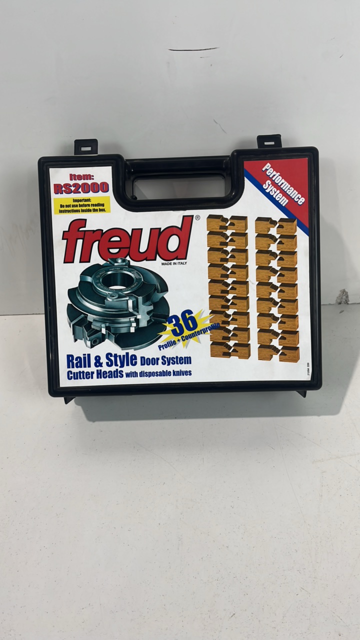lot 254 image: Freud Rail & Style Door System with Cutter Heads