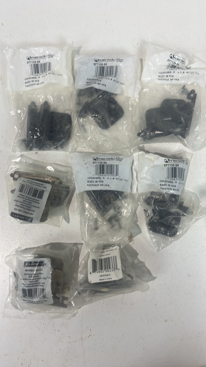 lot 279 image: WoodWorking Hardware