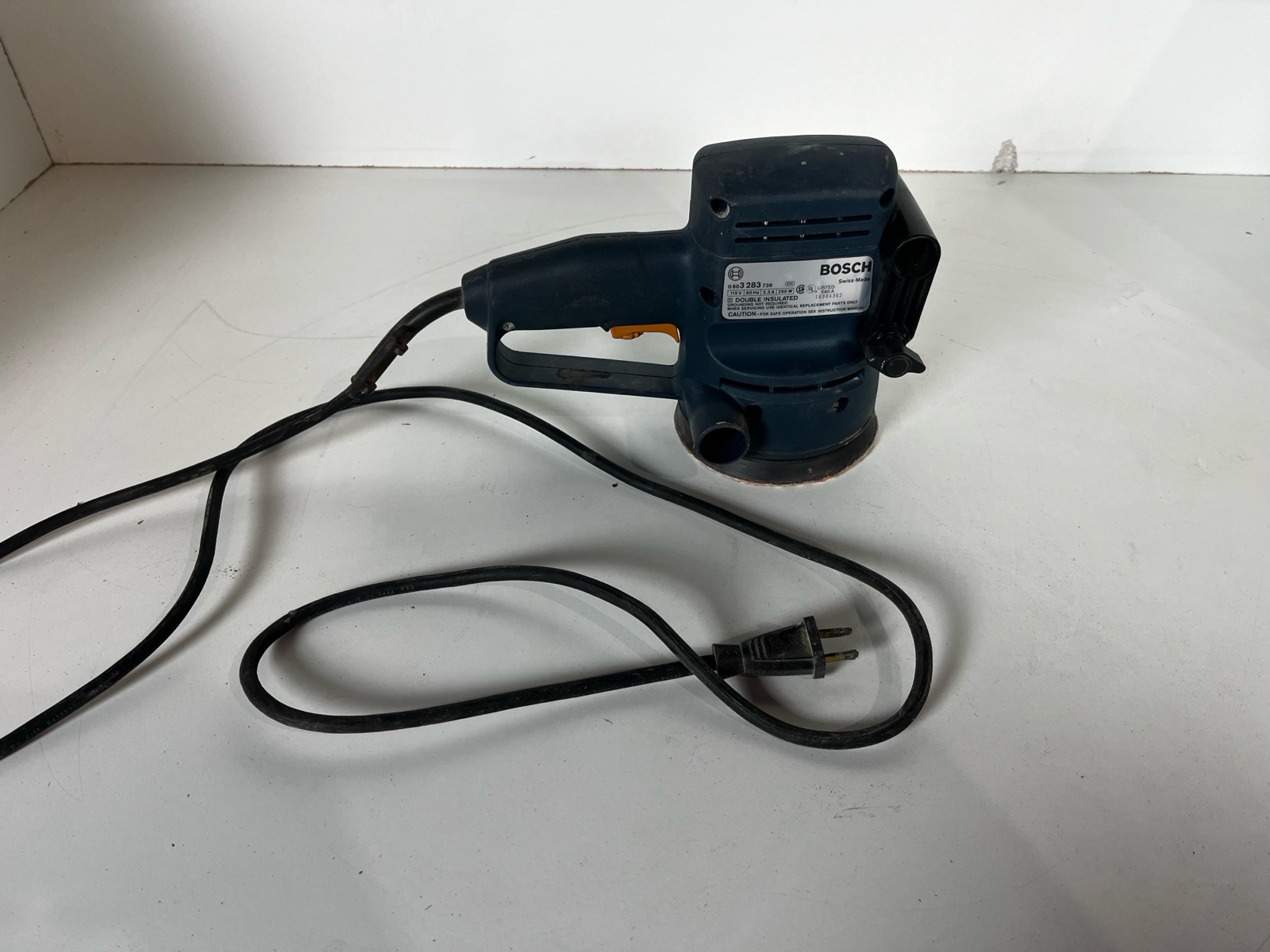 lot 28 image: Bosch Oscillating Sander