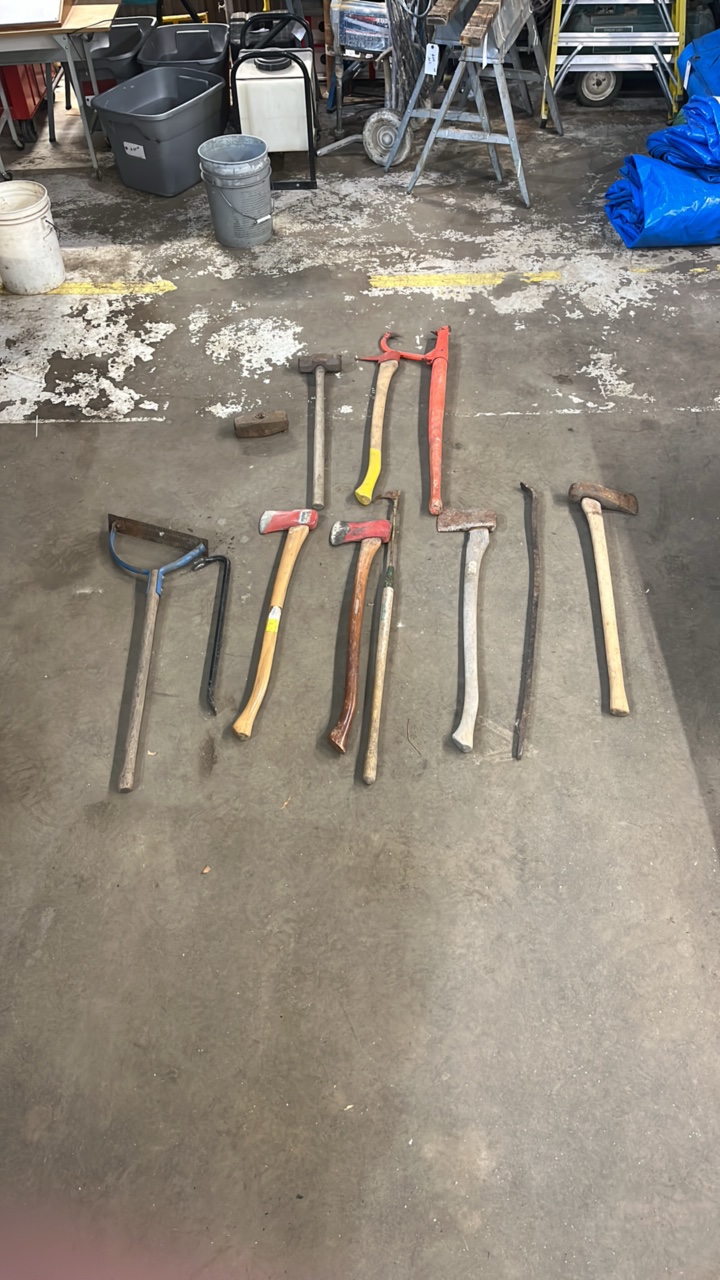 lot 349 image: Landscapping, Demo & woodcutting Tools