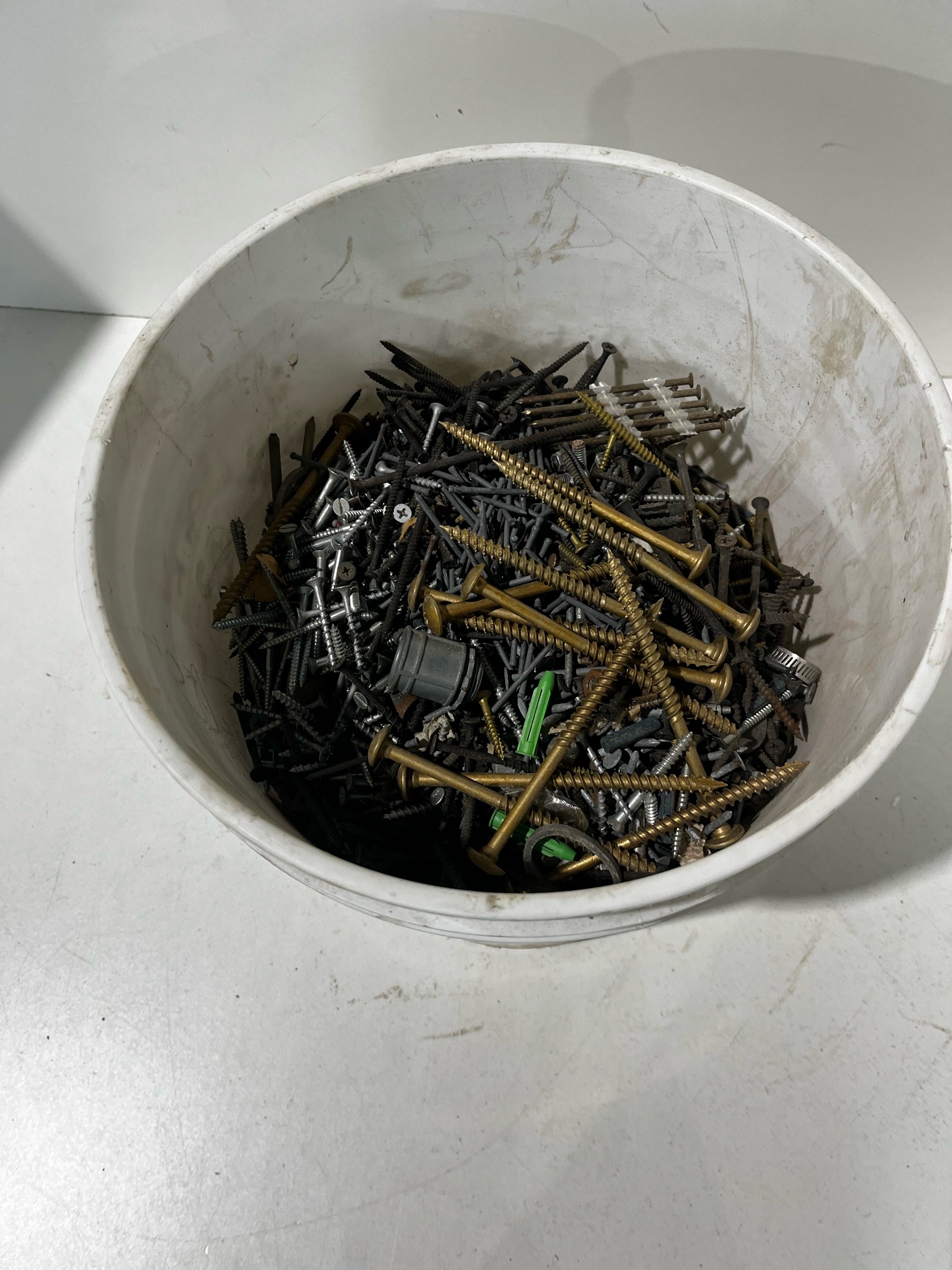 lot 355 image: Bucket of Fasteners