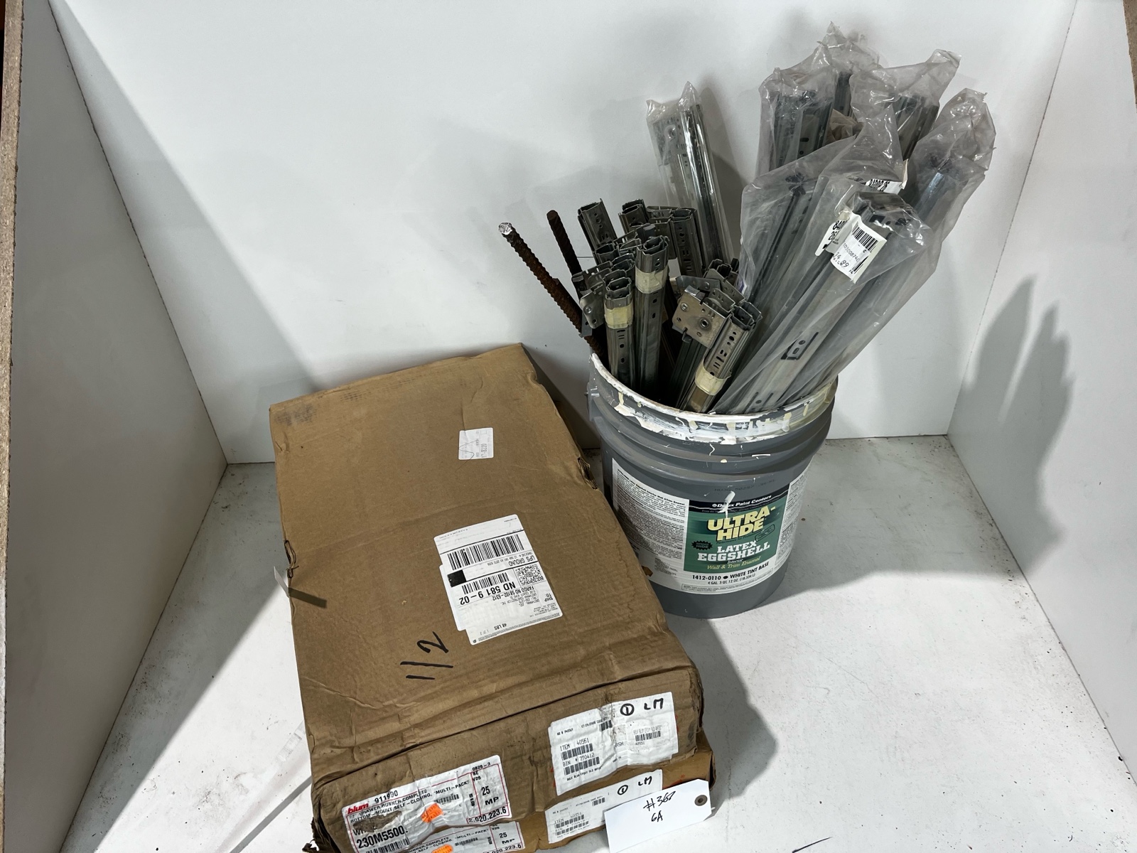 lot 367 image: Drawer Slides and Hardware