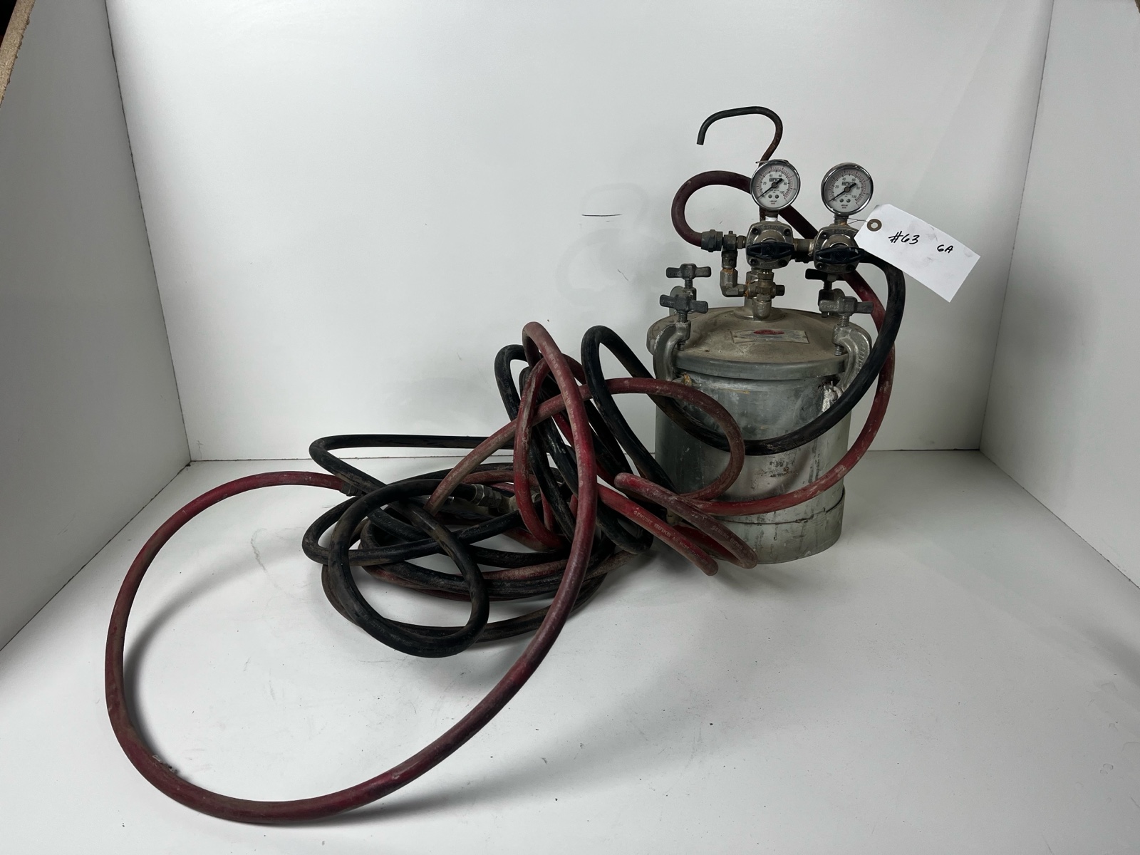 lot 63 image: Binks Paint Pressure Pot