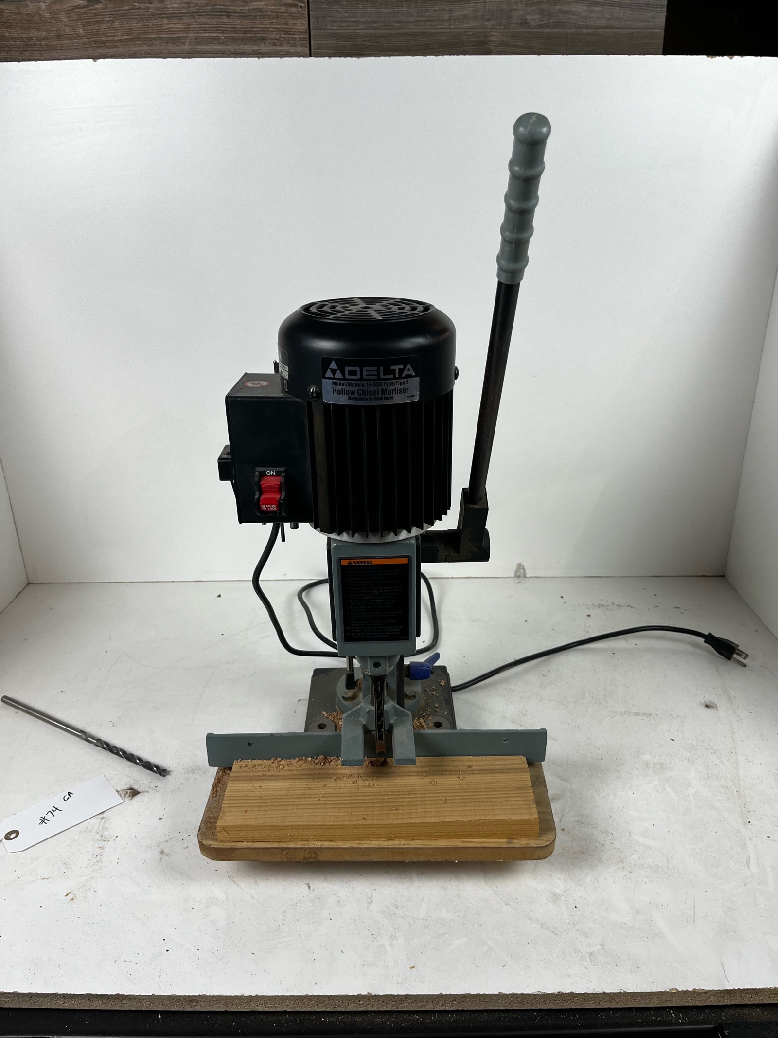 lot 74 image: Delta Hollow Chisel Mortiser