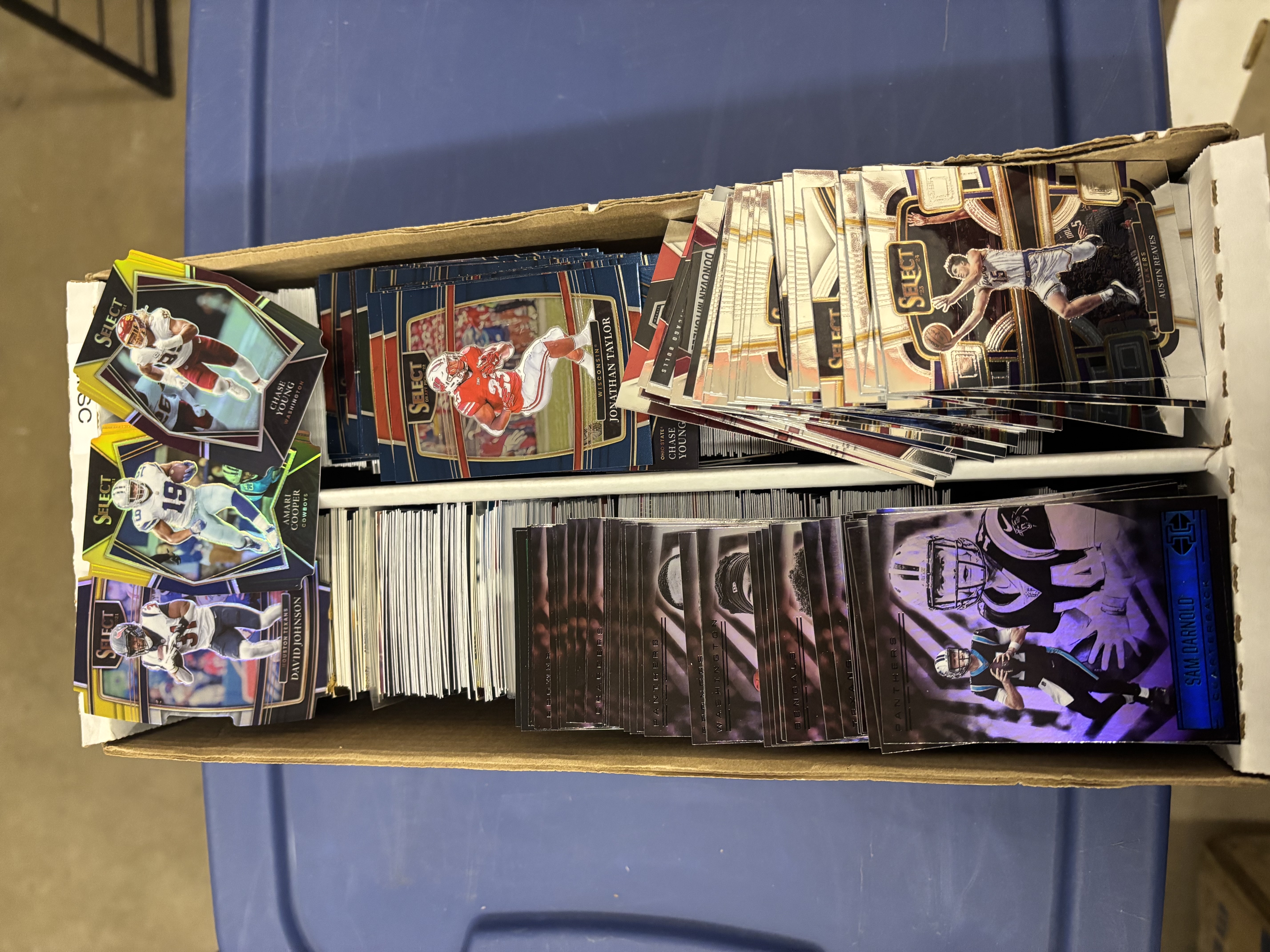 lot 103 image: Box of Shiny Sports Cards, Lots of Star Cards, Mix of Sports