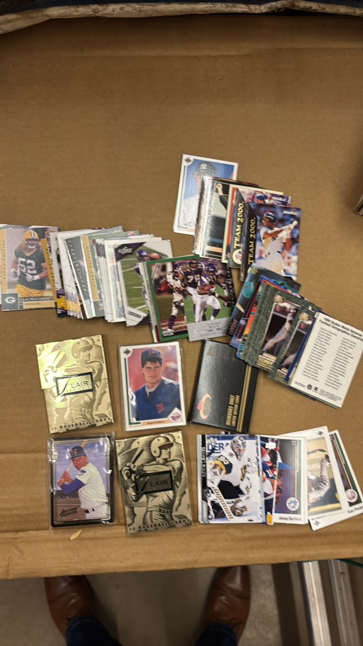 lot 133 image: Box of Sports Cards, Lots of Vikings, Packers and Baseball Cards, Great Mix and Lots of Stars