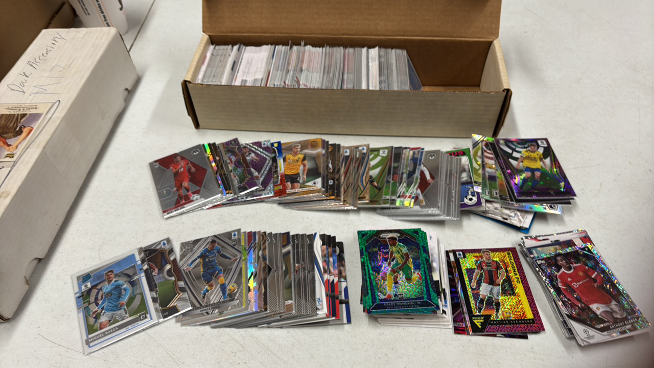 lot 162 image: Box of Soccer Cards, New Modern Cards, Rookies, Colorwd Parallels, Prizms and More