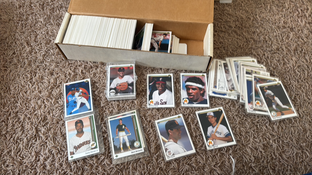lot 178 image: 1990 Upper Deck Baseball Cards, Lots of Star Rookies, Star Cards