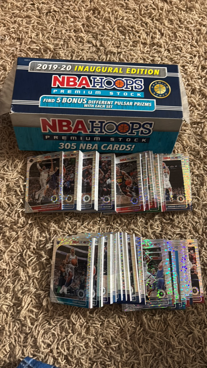 lot 209 image: 2019 Panini NBA Hoops Premium Stock Basketball Cards, Partial Set, Some Cards Missing