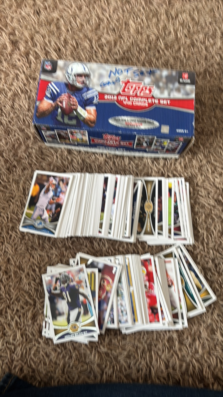 lot 224 image: 2012 Topps NFL Football Card Partial Set, Cards Missing