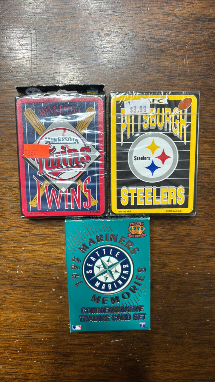 lot 265 image: Three Decks of Playing Cards Featuring Minnesota Twins, Pittsburgh Steelers and Seattle Mariners Baseball Players