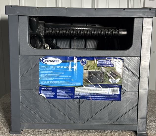 Suncast Smart Tube Hose Hideaway