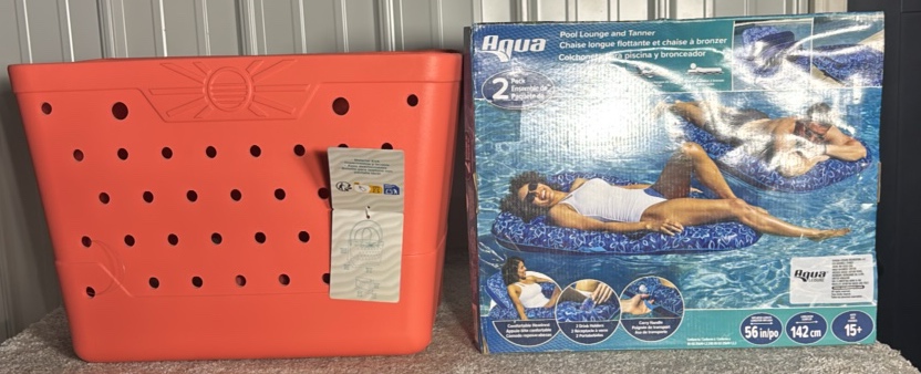 Beachcomber Beach Bag & Aqua Luxury Pool Lounger, 2-Pack