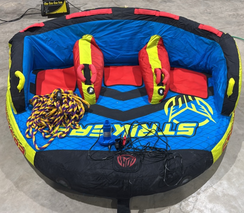 HO Sports Striker 3 Towable with Rope