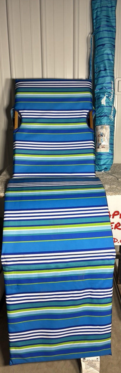 Melino Portable Beach Lounger & Tommy Bahama 7.5ft Beach Umbrella