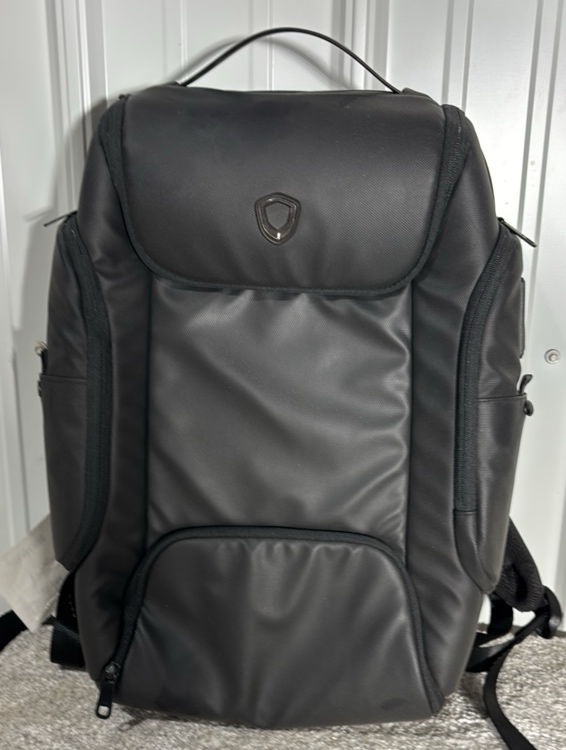 Travelers Choice Breenon 19 Laptop Backpack with USB Port