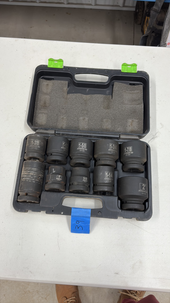 lot 39 image: Pittsburgh Pro Impact Socket Set - 1 to 2