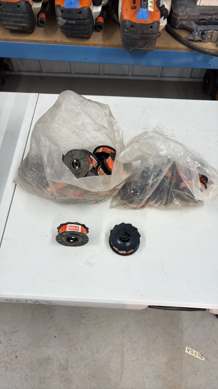 lot 43 image: (23) Max TW898 21 ga. tie wire rolls for Max Re-bar-tier