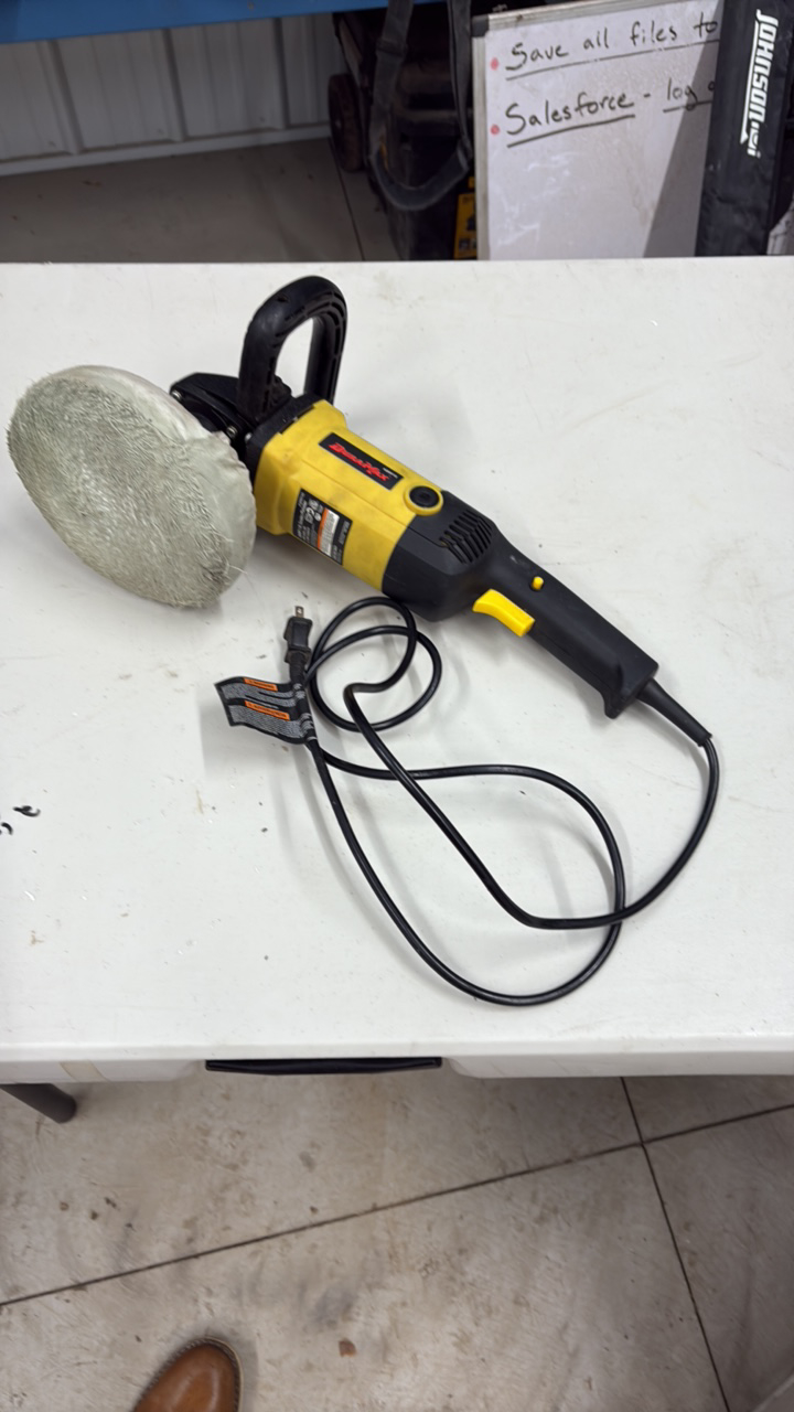 lot 48 image: Dura Max Tools 7 inch Polisher and Sander