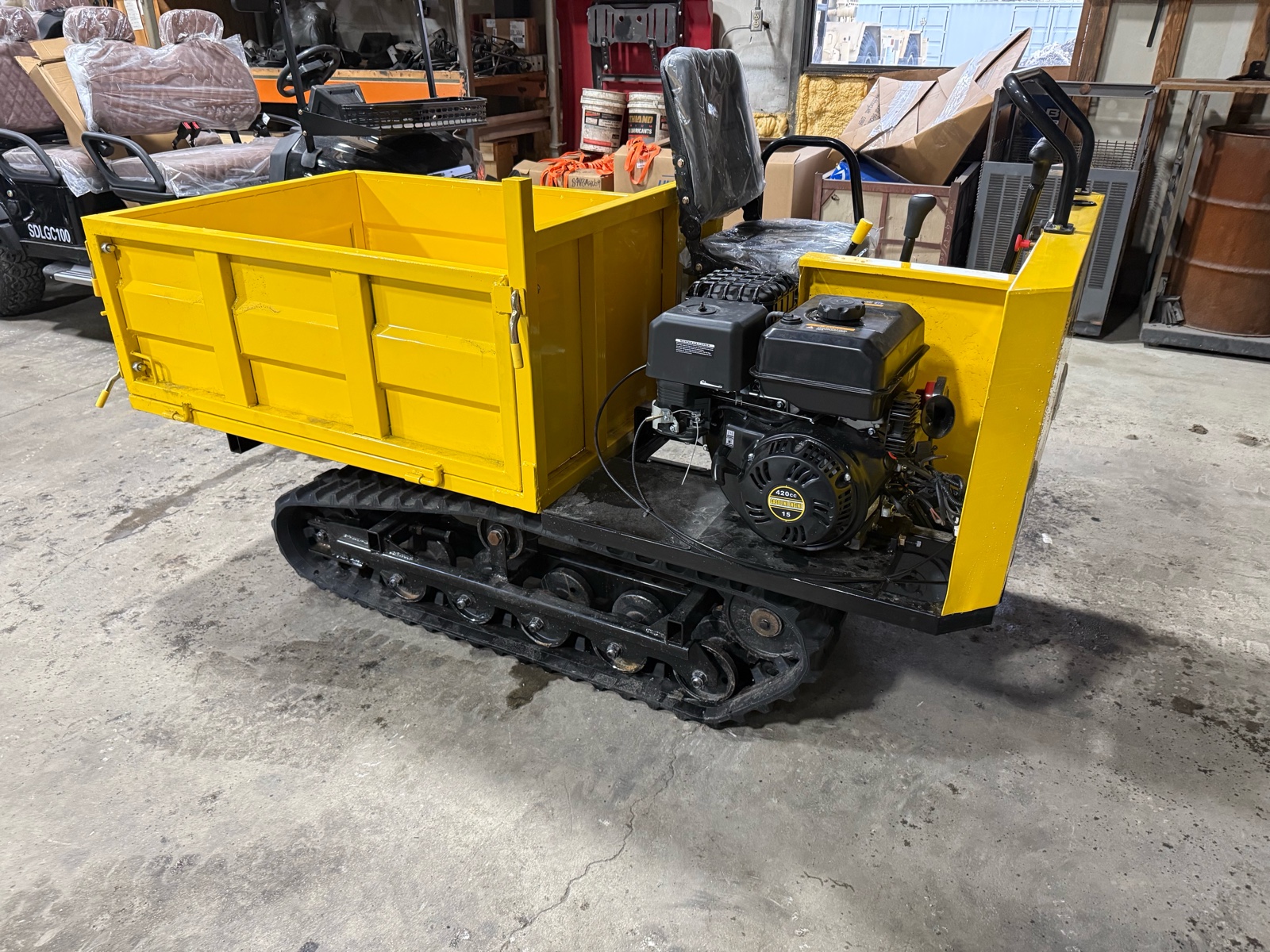 lot 100 image: SDLANCH SDLD25  Crawler Dumper with Seat