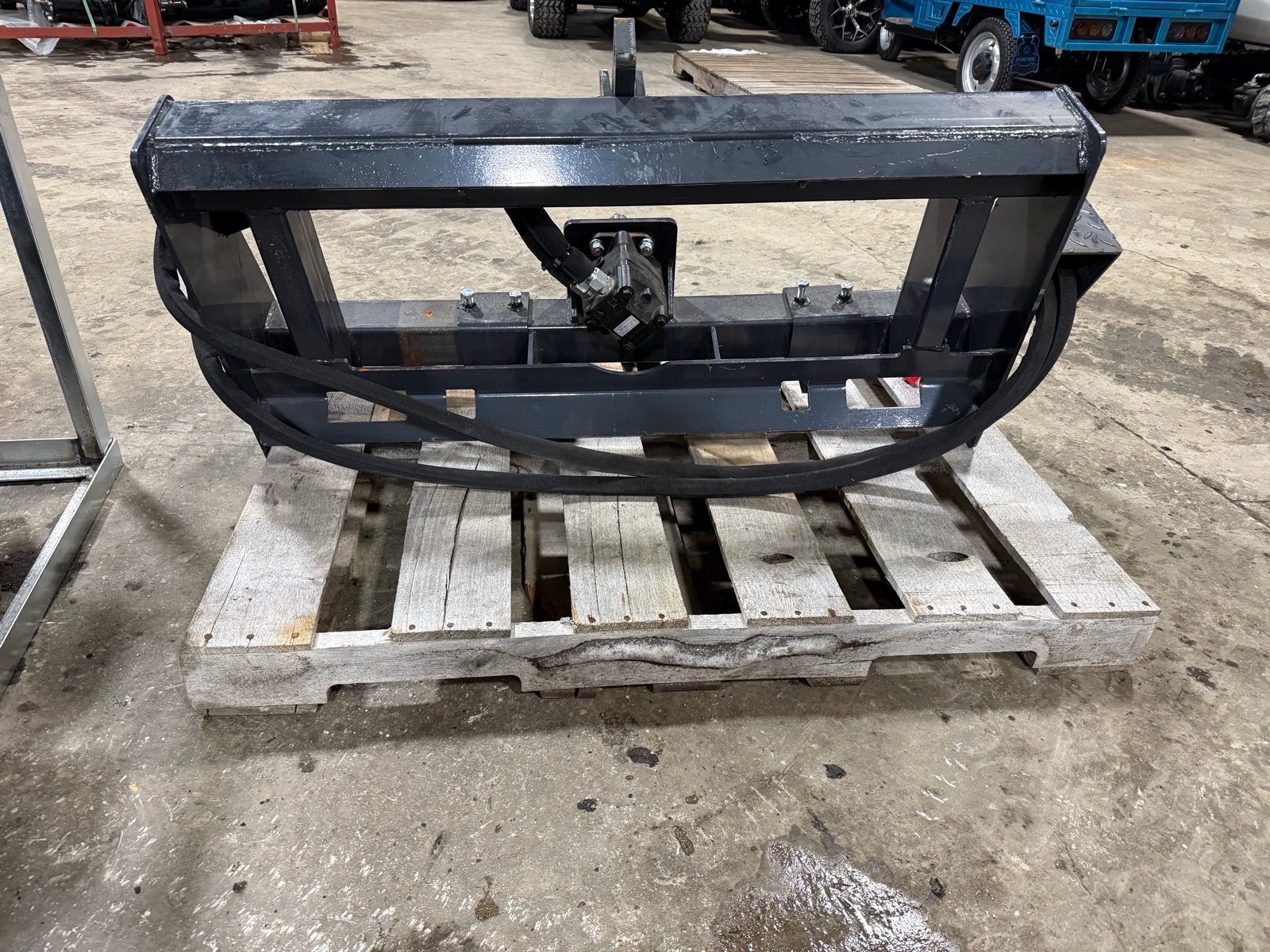 lot 176 image: Skid Steer Loader Auger Drives SAD-12-23C