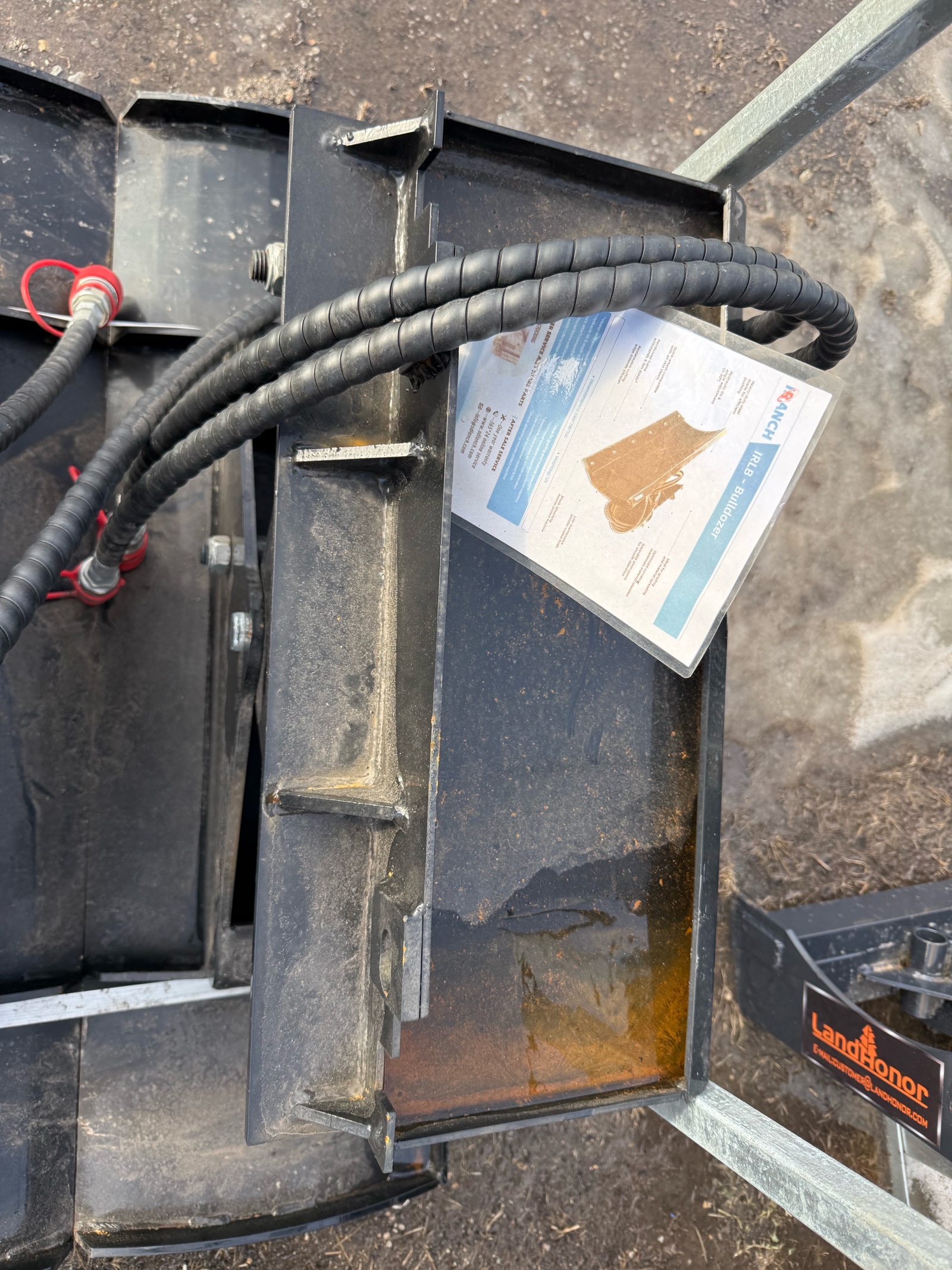 lot 39 image: Mini Skid Steer Snow Blade