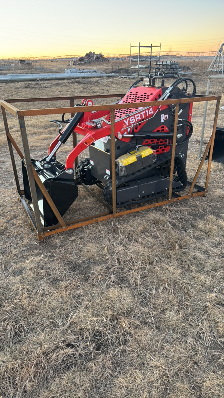 lot 320 image: Skid steer LoderAGT2026UnusedYSRT14