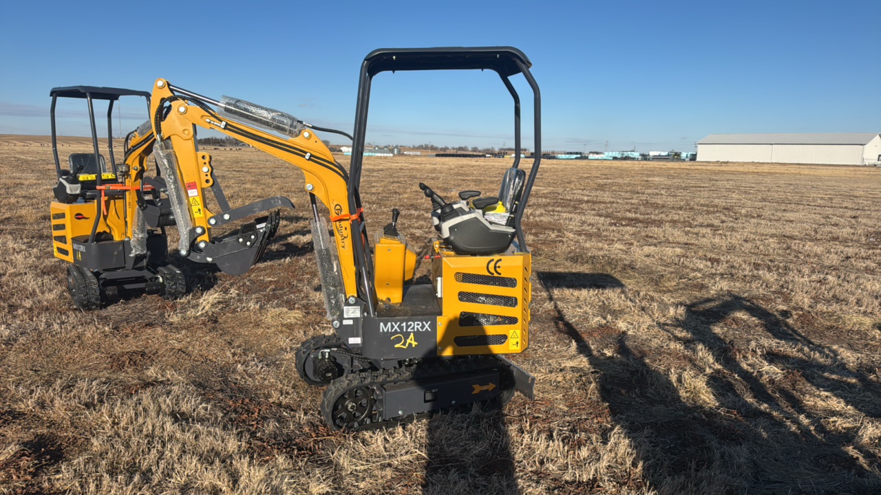 lot 2A image: Mini ExcavatorCFG2026UnusedMH12RX